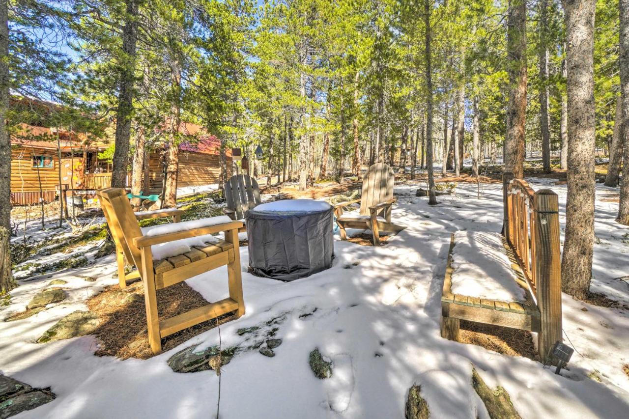 Secluded Black Hawk Log Cabin With Fire Pit! Exterior photo