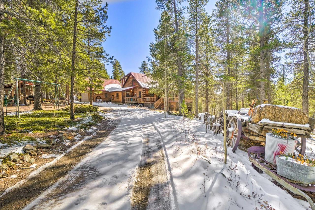Secluded Black Hawk Log Cabin With Fire Pit! Exterior photo